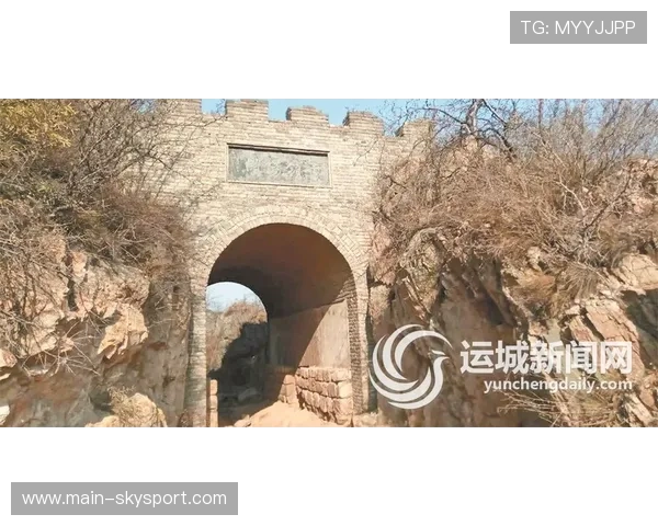 加的夫城门前解围化险为夷